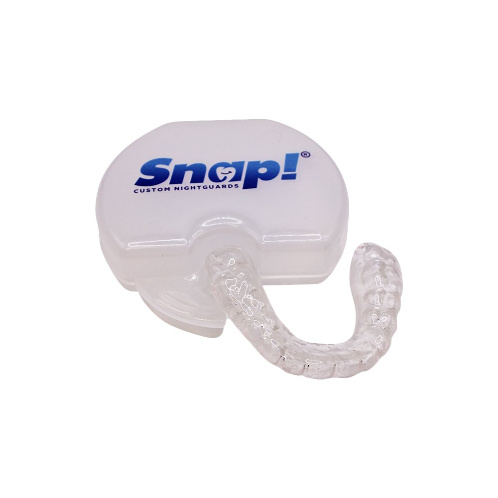 Snap Custom Nightguard's Clear Hard Night Guard with Case - Premium, durable hard nightguard for maximum teeth protection from intense grinding and clenching. This transparent, robust dental guard comes with a protective case, prominently featuring the Snap Nightguard logo, perfect for those seeking a resilient and long-lasting solution to combat heavy bruxism.